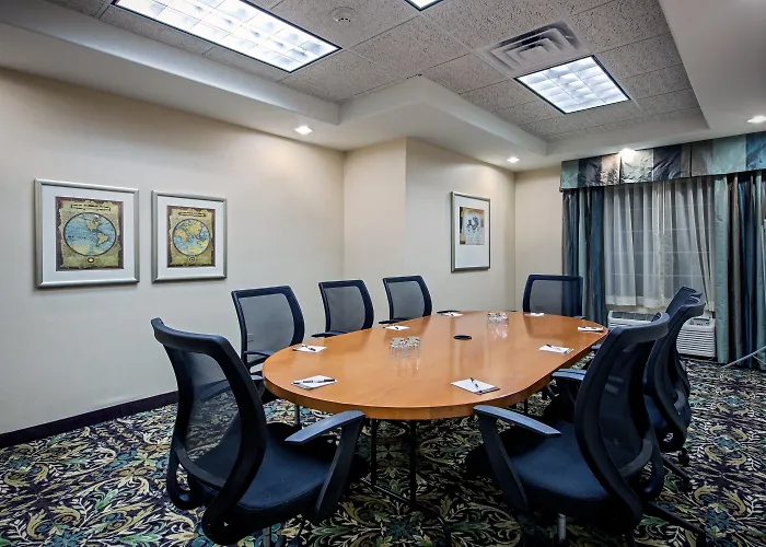 Staybridge By Ihg Hotel