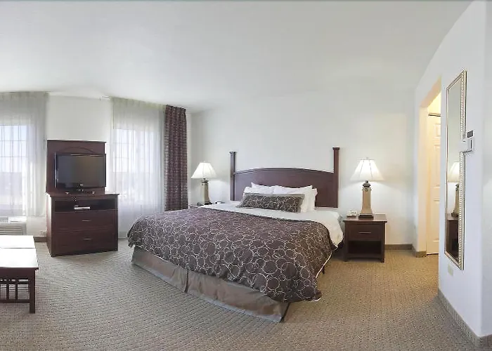 Staybridge By Ihg 3*