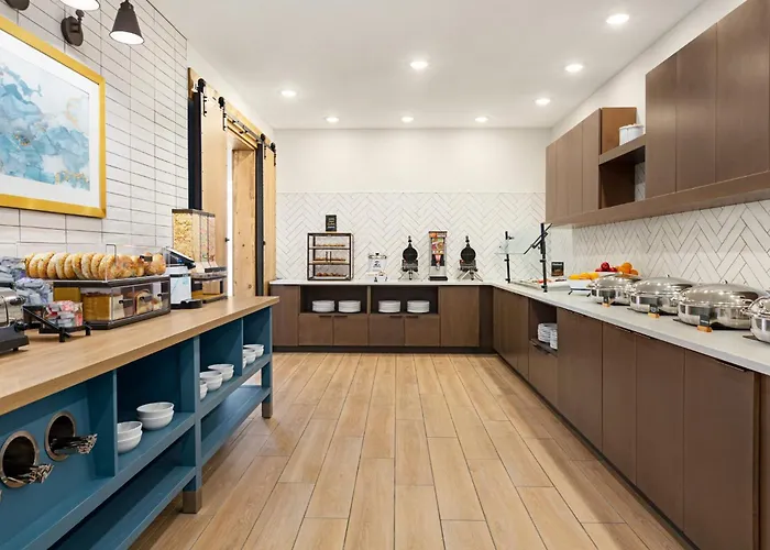 Staybridge By Ihg Рокфорд