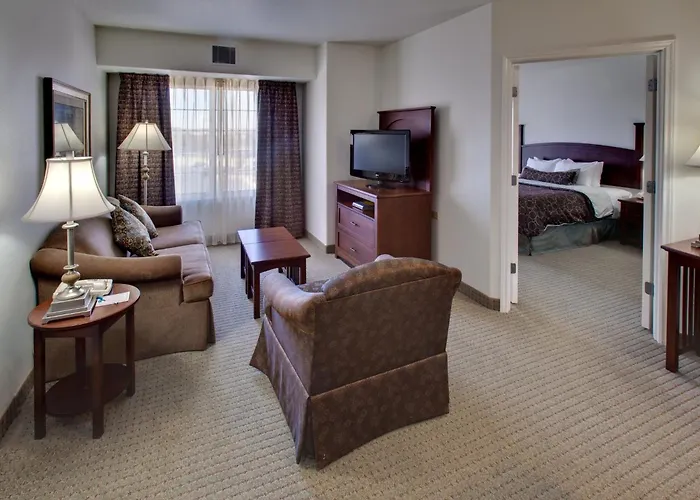 Staybridge By Ihg 3*