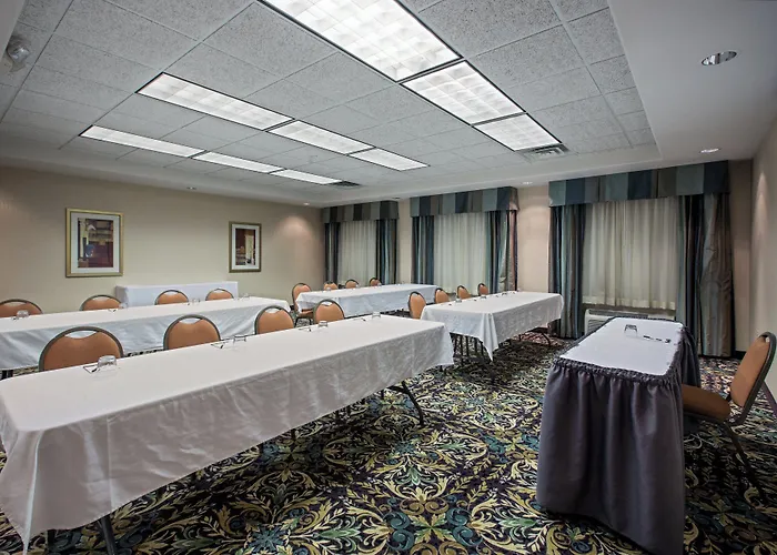 Staybridge By Ihg Rockford