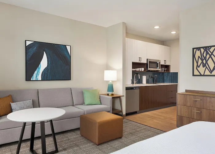 Staybridge By Ihg Hotel Rockford