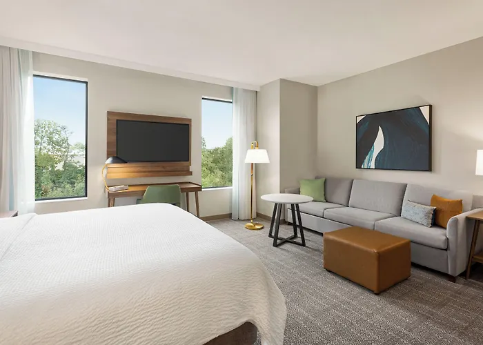 Hotel Staybridge By Ihg 3*